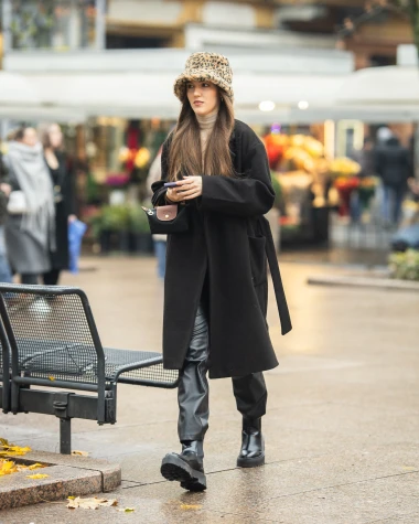 Crno je novo crno: Boja vječne elegancije ponovno vlada &scaron;picom