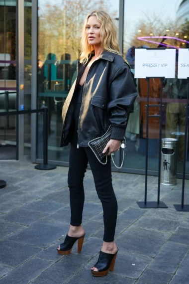 Kate Moss slavi 52. rođendan: Modna ikona koja prkosi vremenu - ovo su njena najbolja izdanja kroz godine