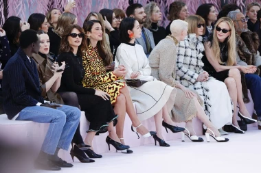 Nicole Kidman, Pen&eacute;lope Cruz i Dua Lipa zvijezde su Chanelove revije u Parizu