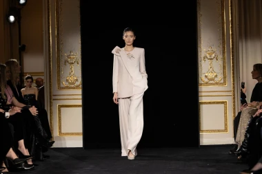 Moda u Parizu: Prva Armani Priv&eacute; Couture kolekcija nakon maestra