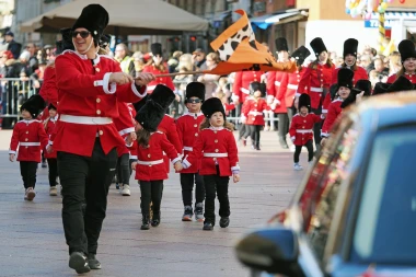 Dječja povorka u Rijeci okupila 6500 ma&scaron;kara: Pogledajte preslatke maske veselih mali&scaron;ana