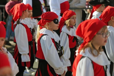 Dječja povorka u Rijeci okupila 6500 ma&scaron;kara: Pogledajte preslatke maske veselih mali&scaron;ana