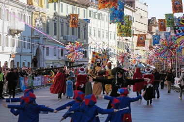 Dječja povorka u Rijeci okupila 6500 ma&scaron;kara: Pogledajte preslatke maske veselih mali&scaron;ana