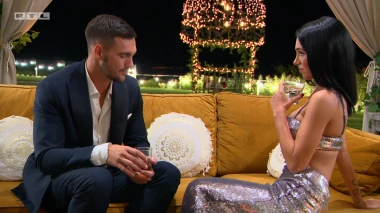 Prvi coctail party u 'Gospodinu Savr&scaron;enom': Pogledajte kako su se djevojke dotjerale