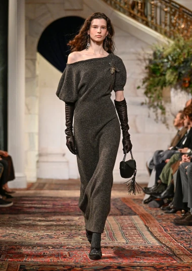 Gigi Hadid otvorila spektakl Ralpha Laurena u New Yorku: Jesen će biti u znaku romantike