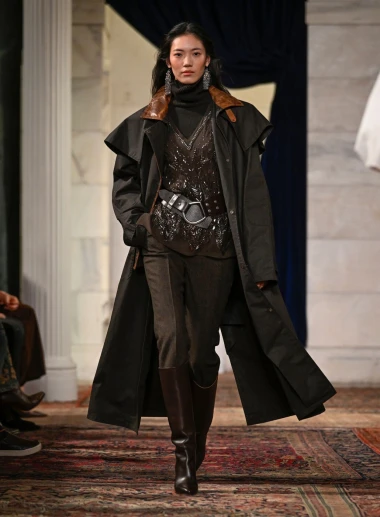 Gigi Hadid otvorila spektakl Ralpha Laurena u New Yorku: Jesen će biti u znaku romantike