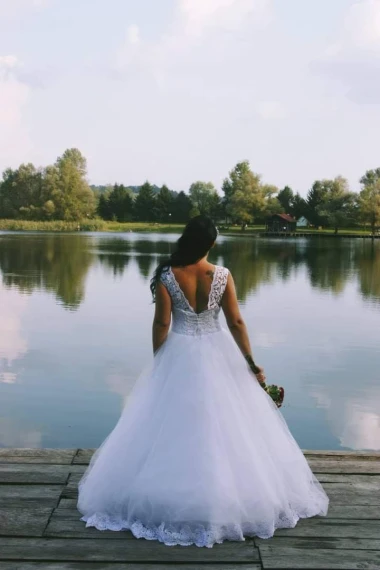 Čitateljice su nam poslale fotografije svojih vjenčanica - koju biste odabrali?