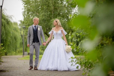 Čitateljice su nam poslale fotografije svojih vjenčanica - koju biste odabrali?