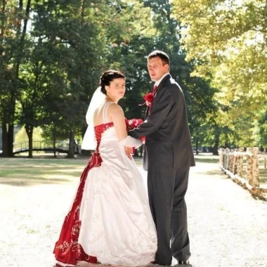 Čitateljice su nam poslale fotografije svojih vjenčanica - koju biste odabrali?