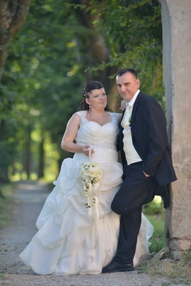 Čitateljice su nam poslale fotografije svojih vjenčanica - koju biste odabrali?