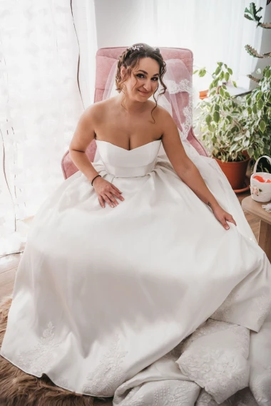 Čitateljice su nam poslale fotografije svojih vjenčanica - koju biste odabrali?