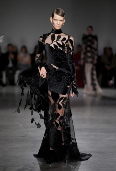 Modni bijeg od stvarnosti: Magična Sirianova kolekcija osvojila New York