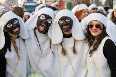 Veliko finale Riječkog karnevala: Pogledajte lude i najbolje ma&scaron;kare iz Rijeke