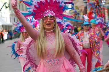 Veliko finale Riječkog karnevala: Pogledajte lude i najbolje ma&scaron;kare iz Rijeke