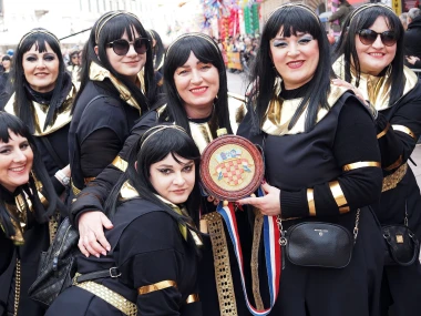 Veliko finale Riječkog karnevala: Pogledajte lude i najbolje ma&scaron;kare iz Rijeke