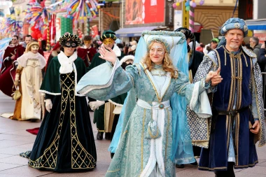 Veliko finale Riječkog karnevala: Pogledajte lude i najbolje ma&scaron;kare iz Rijeke