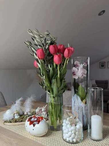 Dozivamo proljeće: Tulipani na&scaron;ih čitateljica u vazama donose svježinu i boje