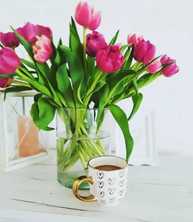 Dozivamo proljeće: Tulipani na&scaron;ih čitateljica u vazama donose svježinu i boje