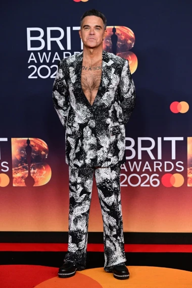Crveni tepih gori, Olivija Dean slavi: Spektakl BRIT Awardsa u Manchesteru