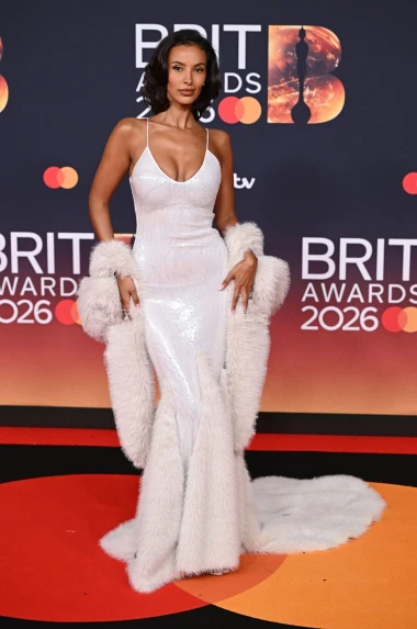 Crveni tepih gori, Olivija Dean slavi: Spektakl BRIT Awardsa u Manchesteru