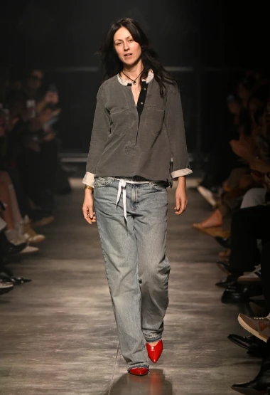 Kolekcija Isabel Marant za jesen donosi spoj 80-ih i opu&scaron;tene elegancije