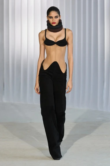 Spektakl koji je odu&scaron;evio Pariz: Pogledajte Jean Paul Gaultier show o kojem svi pričaju