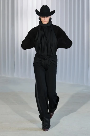 Spektakl koji je odu&scaron;evio Pariz: Pogledajte Jean Paul Gaultier show o kojem svi pričaju