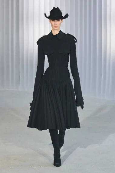 Spektakl koji je odu&scaron;evio Pariz: Pogledajte Jean Paul Gaultier show o kojem svi pričaju