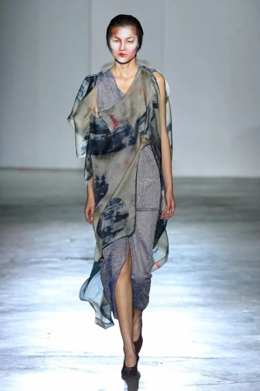 Vivienne Westwood u Parizu: Oda neustra&scaron;ivosti, humoru i vječnoj pobuni