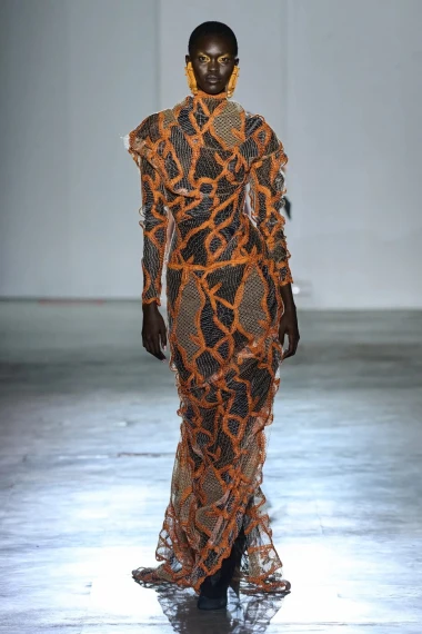 Vivienne Westwood u Parizu: Oda neustra&scaron;ivosti, humoru i vječnoj pobuni