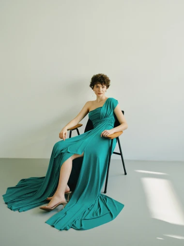 60 nijansi proljeća: Diana Viljevac vraća rasko&scaron; u garderobu kolekcijom proljeće/ljeto