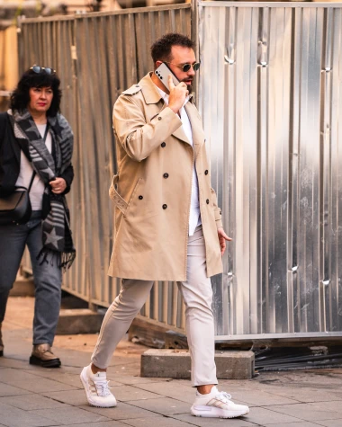 Sve trendseterice na &scaron;pici nose ove balonere: Apsolutni su hit sezone