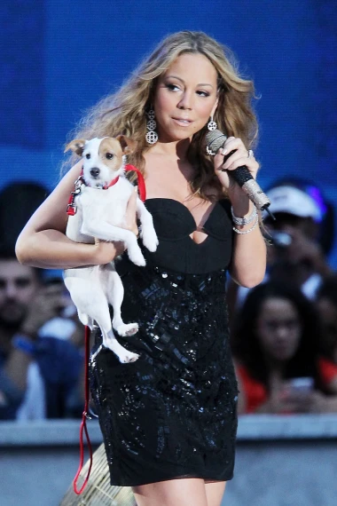 Mariah Carey slavi 57. rođendan: Kako se od slatkice pretvorila u glam divu