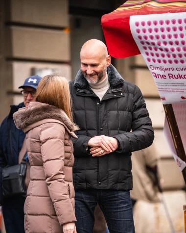 Zgodne Zagrepčanke otjerale vjetar sa &scaron;pice, nije imao &scaron;anse