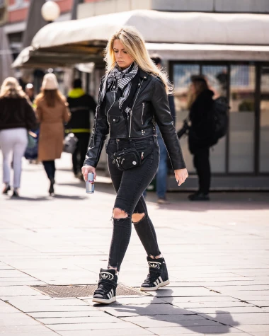 Zgodne Zagrepčanke otjerale vjetar sa &scaron;pice, nije imao &scaron;anse