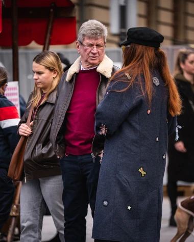 Zgodne Zagrepčanke otjerale vjetar sa &scaron;pice, nije imao &scaron;anse