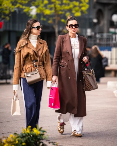 Zgodne Zagrepčanke otjerale vjetar sa &scaron;pice, nije imao &scaron;anse