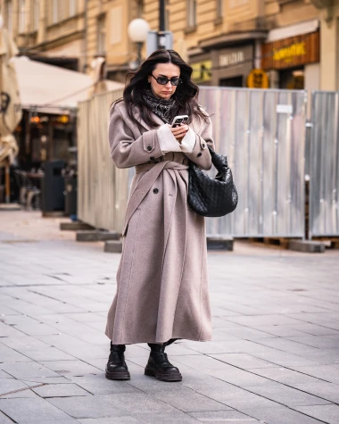 Zgodne Zagrepčanke otjerale vjetar sa &scaron;pice, nije imao &scaron;anse