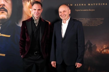 Slavni i poznati na premijeri filma 'Zrinski': U publici bili Ivančica Pahor, Stipe Mesić i brojni drugi