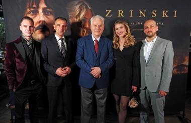 Slavni i poznati na premijeri filma 'Zrinski': U publici bili Ivančica Pahor, Stipe Mesić i brojni drugi