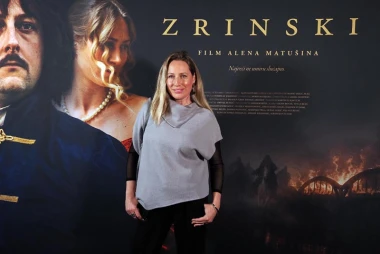 Slavni i poznati na premijeri filma 'Zrinski': U publici bili Ivančica Pahor, Stipe Mesić i brojni drugi
