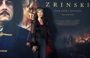 Slavni i poznati na premijeri filma 'Zrinski': U publici bili Ivančica Pahor, Stipe Mesić i brojni drugi