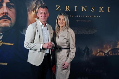 Slavni i poznati na premijeri filma 'Zrinski': U publici bili Ivančica Pahor, Stipe Mesić i brojni drugi