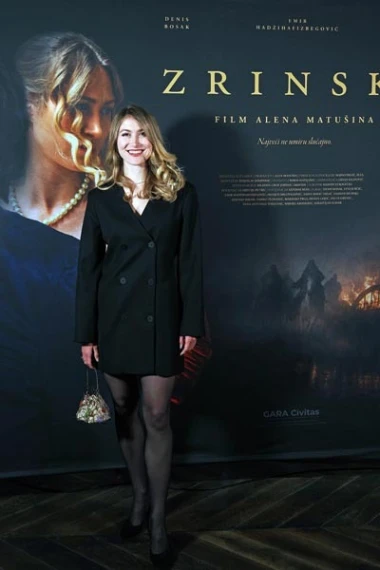 Slavni i poznati na premijeri filma 'Zrinski': U publici bili Ivančica Pahor, Stipe Mesić i brojni drugi