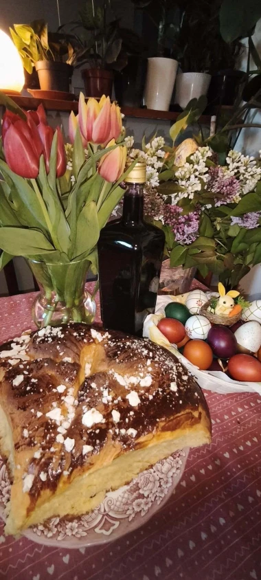 Sretan Uskrs! 50 fotografija uskrsnog doručka na&scaron;ih čitatelja - svi stolovi su prekrasni na svoj način