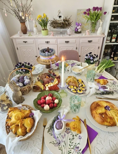 Sretan Uskrs! 50 fotografija uskrsnog doručka na&scaron;ih čitatelja - svi stolovi su prekrasni na svoj način