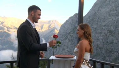 Pogledajte romantični rasplet: Karlo je odabrao Kaju, a Petar Anastasiju