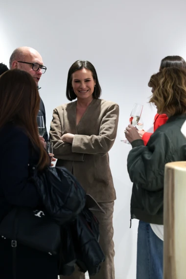 Kristina Bradač Radić otvorila izložbu keramike i okupila poznata lica