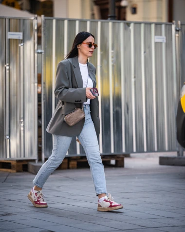 Zagrebačka &scaron;pica na +20: Kratki topovi, gole noge i prezgodne gradske trendseterice