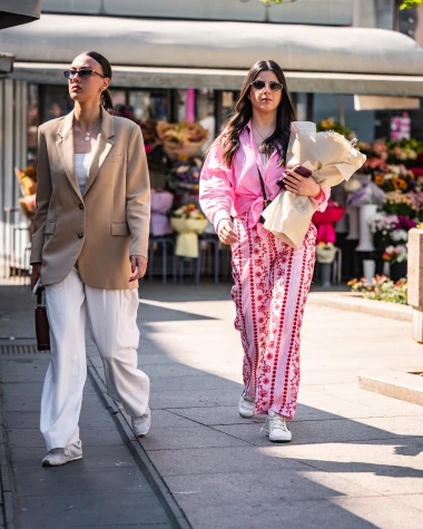 Zagrebačka &scaron;pica na +20: Kratki topovi, gole noge i prezgodne gradske trendseterice